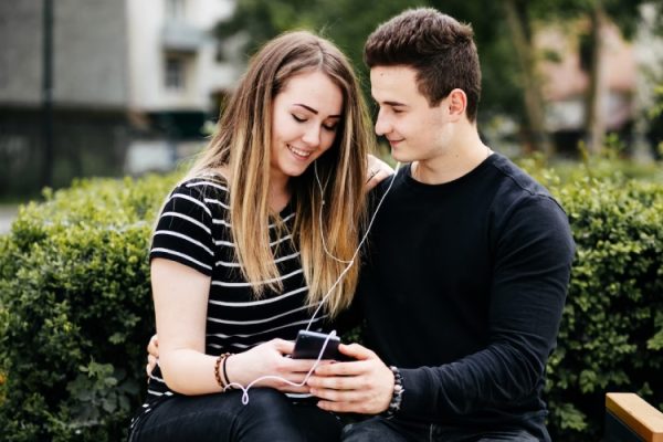 How Men Can Cultivate a Winning Mentality for Dating